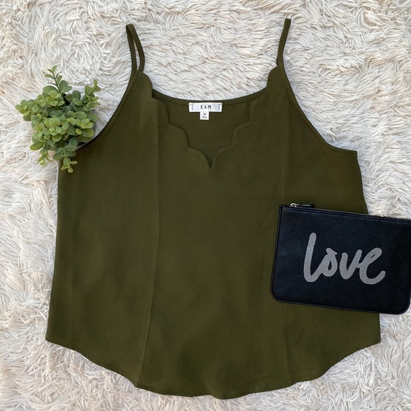 E & M Scalloped Cami💗 Olive - Picture 2 of 12